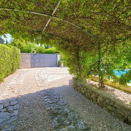 Blue Dondola Holiday home